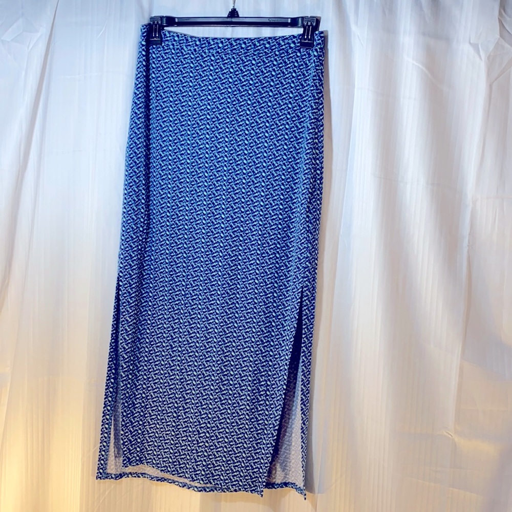 NWOT Casey Fuentes Maternity skirt size large